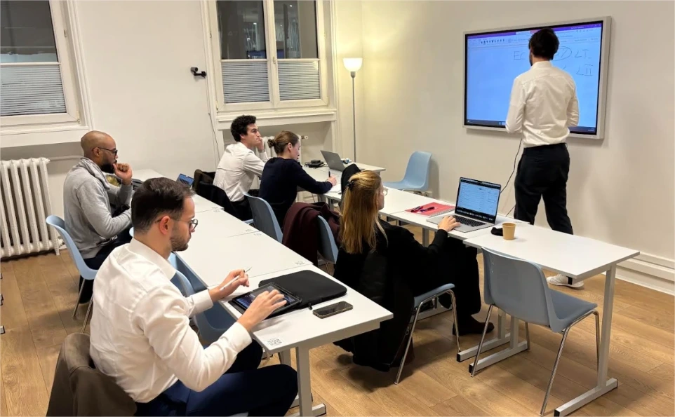 Formation FRM : Complète avec professeur